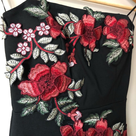 Floral Embroidered Rose Strapless Black Dress - Picture 3 of 5